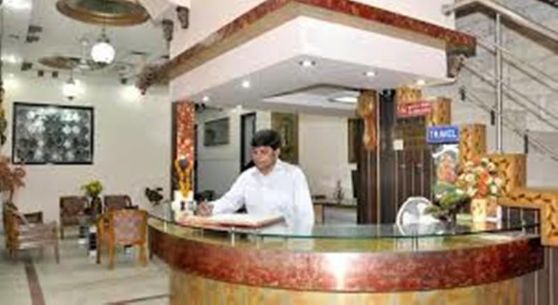 Oyo 3472 Hotel Rama Inn New Delhi Extérieur photo