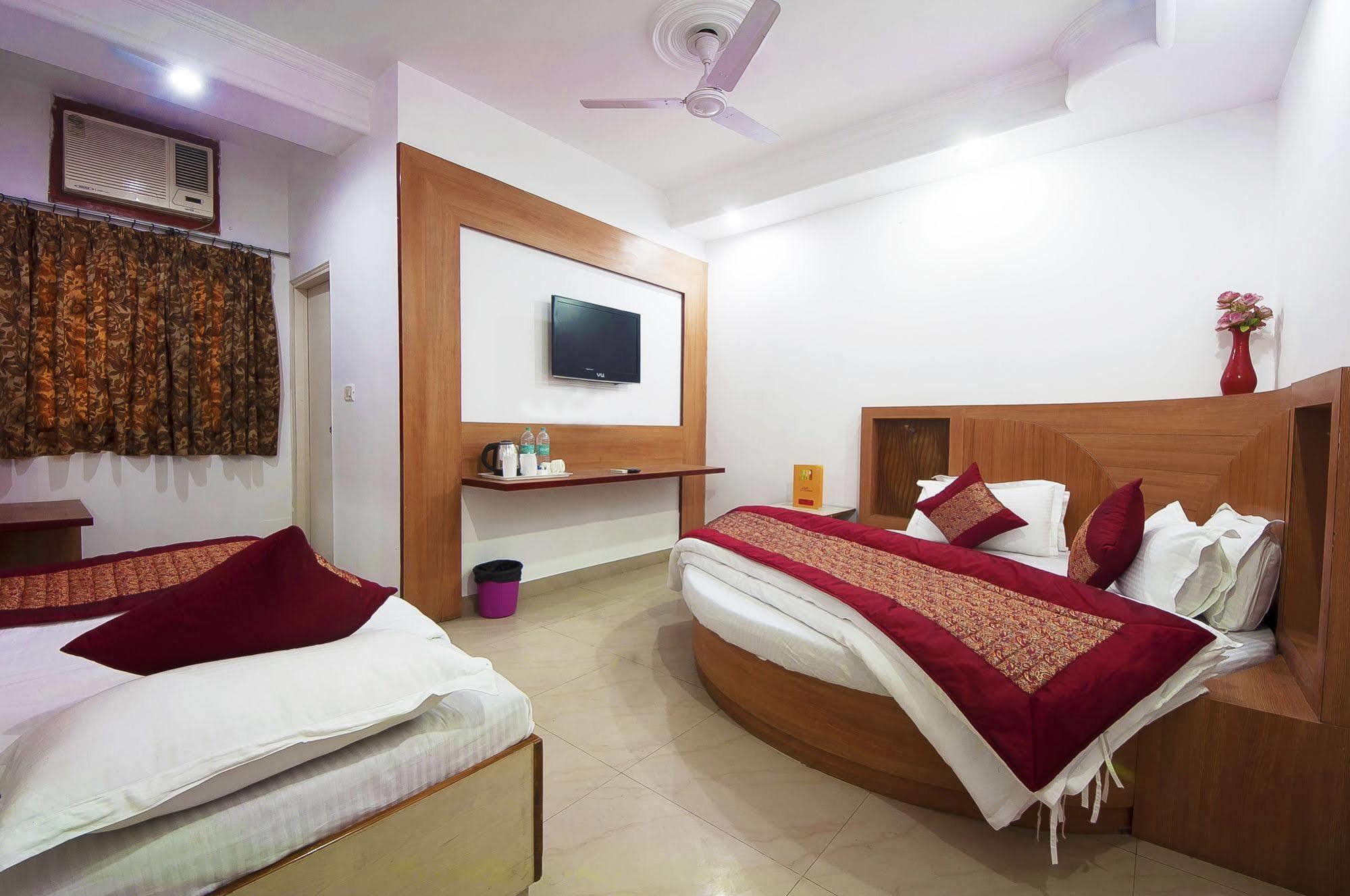 Oyo 3472 Hotel Rama Inn New Delhi Extérieur photo